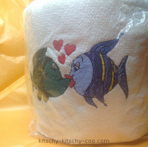 kissing fish toilet paper