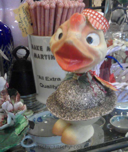 vintage kitschy duck thing